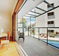 Rolling Surf Resort - Accommodation Nelson Bay