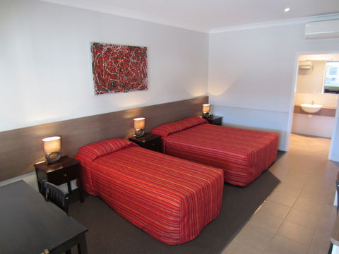 Roma Inland Motor Inn - Accommodation Nelson Bay 5