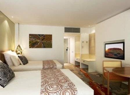 Sails In The Desert Hotel - Accommodation Nelson Bay 2