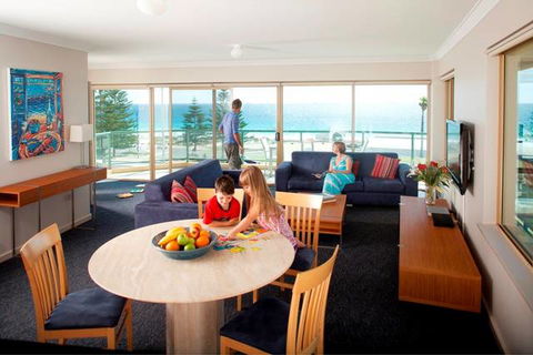 Seashells Scarborough - Accommodation Nelson Bay 2