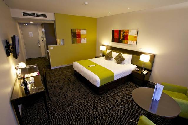Morningside QLD Accommodation Nelson Bay