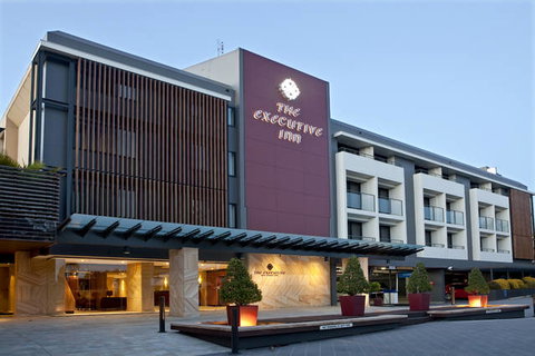 The Executive Inn, Newcastle - Accommodation Nelson Bay 4
