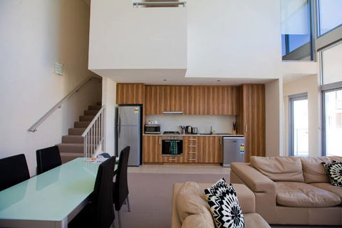 Verandah Apartments - Accommodation Nelson Bay 2