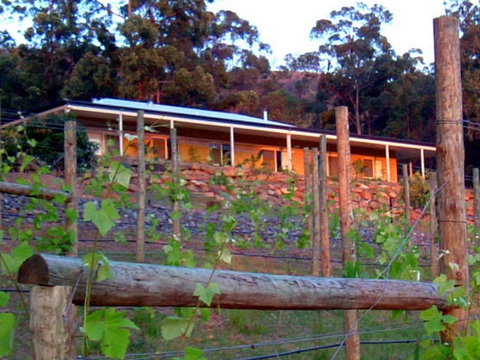 Wallaby Ridge Retreat - Accommodation Nelson Bay 1