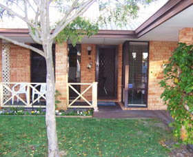 Southern River B & B - Accommodation Nelson Bay 1