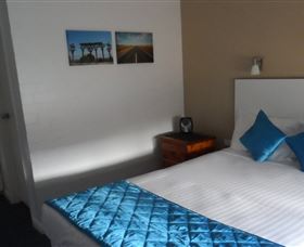 Bidgee Motor Inn - Accommodation Nelson Bay 0