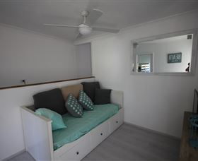 Culburra Beach Getaway: Haven Sands - Accommodation Nelson Bay 2