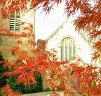 Lucinda's - Accommodation Nelson Bay