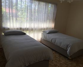 Narrawallee Holiday House - Accommodation Nelson Bay 5