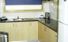 Lorikeet Boutique Escape 416 - Accommodation Nelson Bay 4