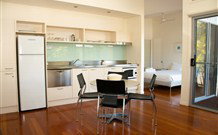 Moby's Beachside Retreat - Accommodation Nelson Bay 1