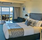 Amooran Oceanside Apartments and Motel - Nelson Bay Accommodation.com