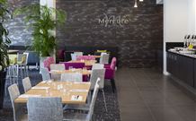 Mercure Newcastle Airport - Williamtown - Accommodation Nelson Bay 3