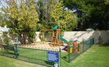 Nicholas Royal Motel - Hay - Accommodation Nelson Bay 2