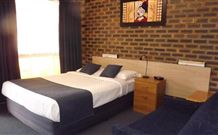 Squatters Homestead Motel - Casino - Accommodation Nelson Bay 2