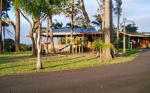 Tabourie Lake Motor Inn - Tabourie Lake - Accommodation Nelson Bay 0