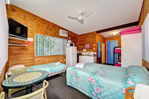 Bargara Gardens Motel And Holiday Villas - Accommodation Nelson Bay 0