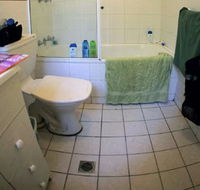 The Palms Backpackers - Accommodation Nelson Bay