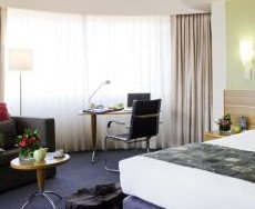 Mercure Sydney - Accommodation Nelson Bay 3