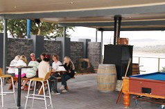 Lake Jindabyne Hotel Motel - Accommodation Nelson Bay 1