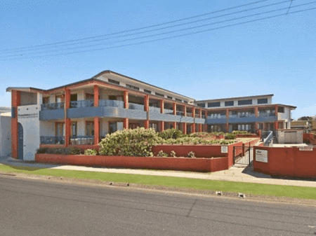 Lennox Point Holiday Apartments - Accommodation Nelson Bay