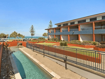Lennox Point Holiday Apartments - Accommodation Nelson Bay 2