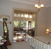 Whispering Pines - Accommodation Nelson Bay