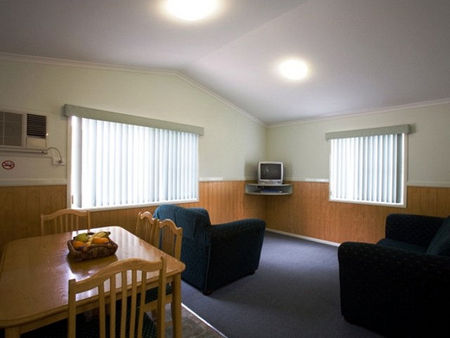 Perth Vineyards Holiday Park - Accommodation Nelson Bay 4