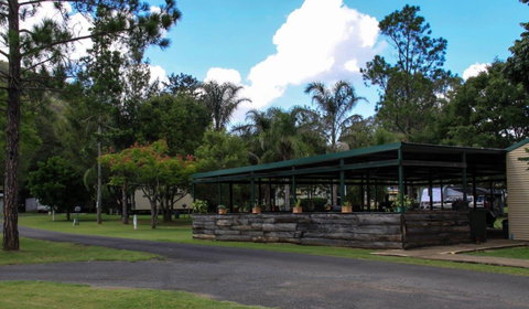 Esk Caravan Park And Rail Trail Motel - Accommodation Nelson Bay 2