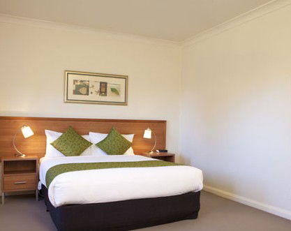 Leisure Inn Spires - Accommodation Nelson Bay 2