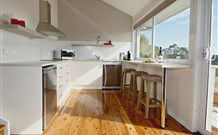 Wine Country Villas - Pokolbin - Accommodation Nelson Bay 0