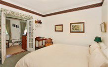 Ambleside Bed And Breakfast Cabins - Accommodation Nelson Bay 1