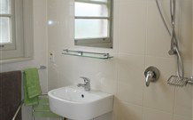 Elm & Wren - Accommodation Nelson Bay 6