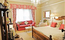 Melba House Bed And Breakfast - Accommodation Nelson Bay 2