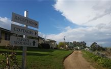 Wagga Wagga Country Cottages - - Accommodation Nelson Bay 1
