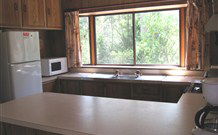 Eco Huts - Jervis Bay Getaways - Accommodation Nelson Bay 4