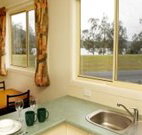Mavis's Kitchen and Cabins - Accommodation Nelson Bay