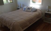 Silky Oak Cottage - Accommodation Nelson Bay 1