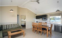 Spotted Gums On Hermitage - Accommodation Nelson Bay 5