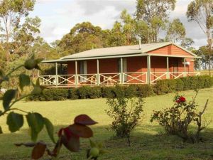 Twin Trees - Accommodation Nelson Bay 1