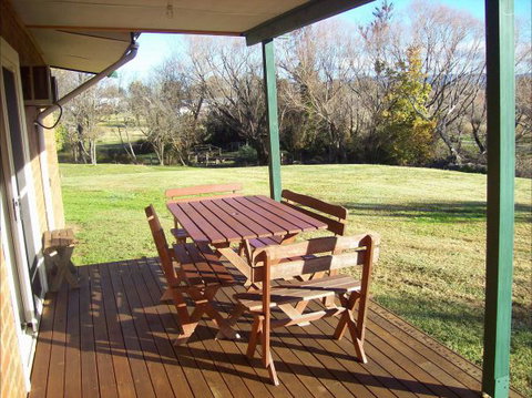 Colonial Inn Guest Rooms - Nelsons Bay Accommodation 6