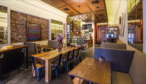 Grand Hotel - Accommodation Nelson Bay 5