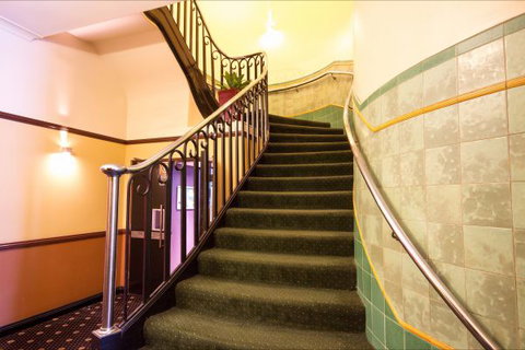 Grand Hotel - Accommodation Nelson Bay 7