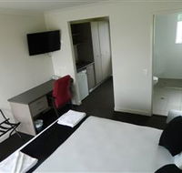 Dooleys Tavern and Motel Springsure - Accommodation Nelson Bay