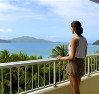Hamilton Island Reef View Hotel - Accommodation Nelson Bay