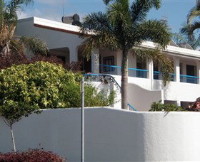 Seychelles Luxury Apartments - Accommodation Nelson Bay 1