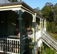The Sanctuary Springbrook. Guest House / Cottage - Accommodation Nelson Bay