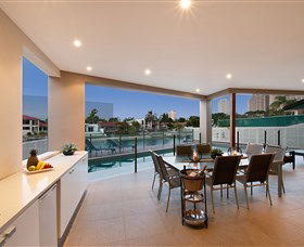 Xanadu Waterfront Elite Holiday Home - Nelson Bay Accommodation.com 2