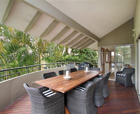 La Casa Sirena At Vogue Holiday Homes - Nelson Bay Accommodation.com 2