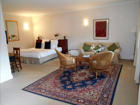 Fitzroy Inn Historic Retreat - Accommodation Nelson Bay 5